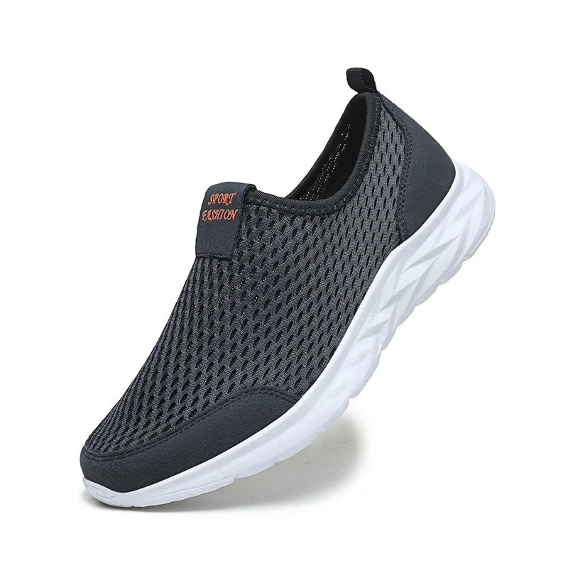 Lightweight Slip-On Shoes for Summer, Large Mesh Breathable Men's Shoes, Ultra-Light Soft-Soled Sports Shoes