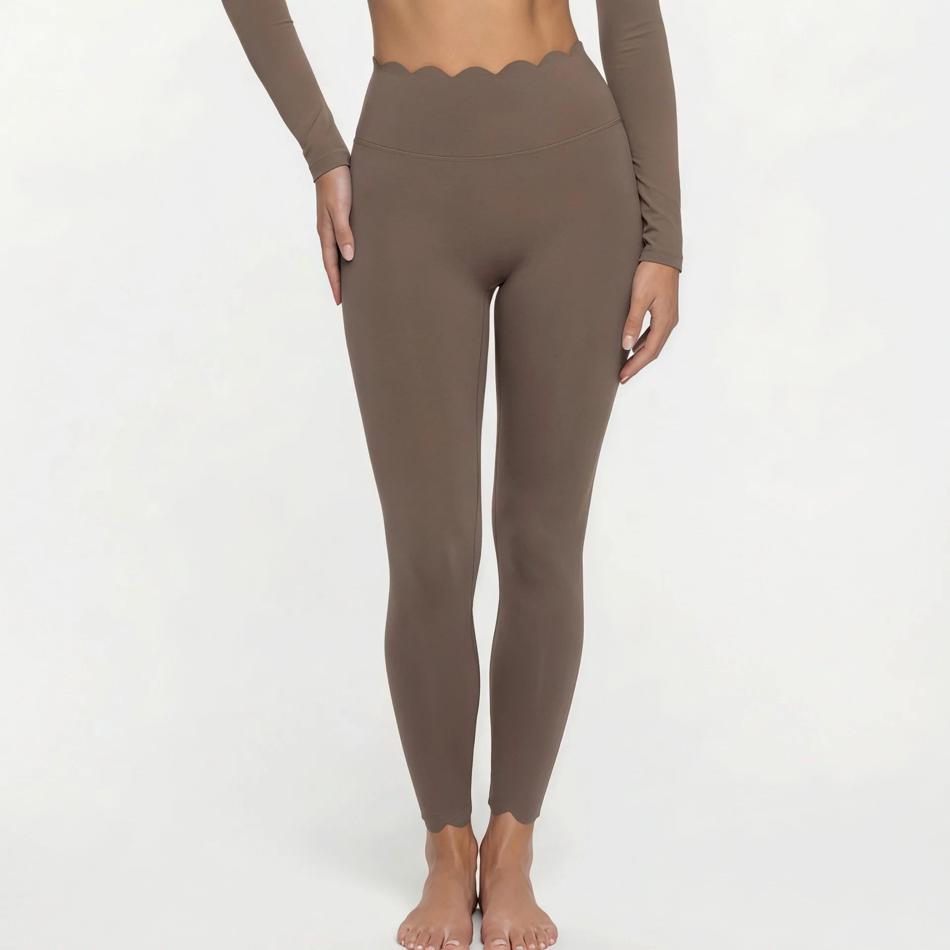 Yoga Sports Long Sleeves Fashion Lace High Elastic Fitness Wear Tight Fitting Pilates Sportswear Top Slim Fit Gym Clothes Woman