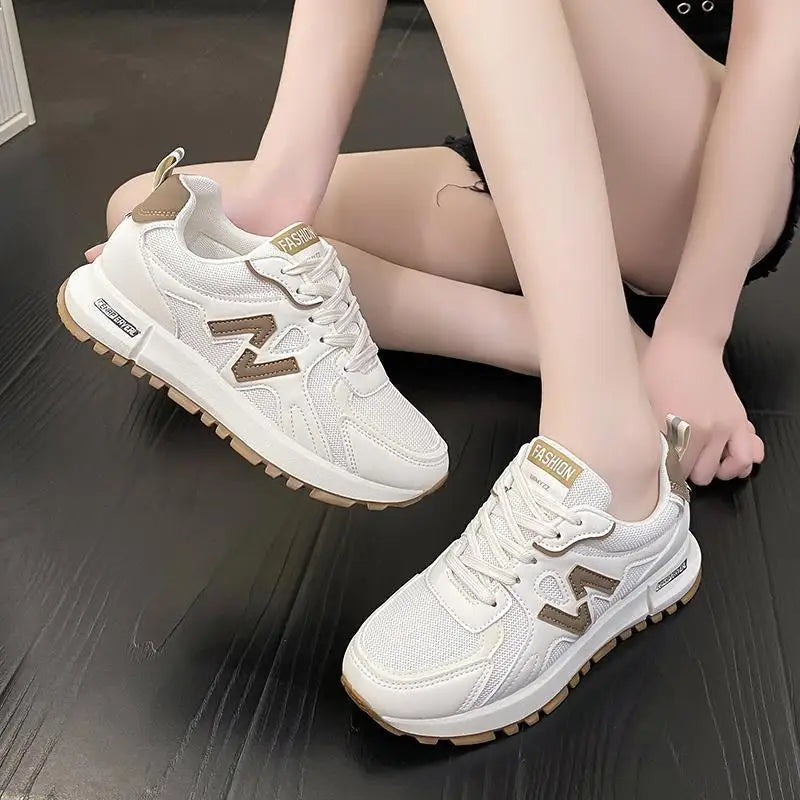Spring  Sports Shoes for Women Super Hot Versatile Anti slip Casual Women's Shoes Soft Sole Running Little White designer Shoes