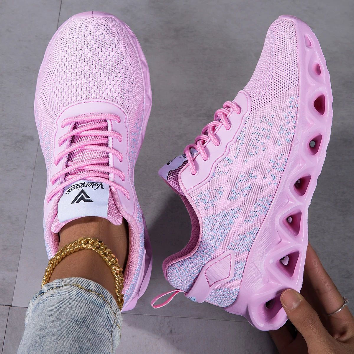 Women Breathable Flying Woven Blade Sneakers, Hollow Shock Absorbing Cushion Athletic Shoes, Lightweight Mesh Non Slip Fashion Walking Jogging Sports Trainers