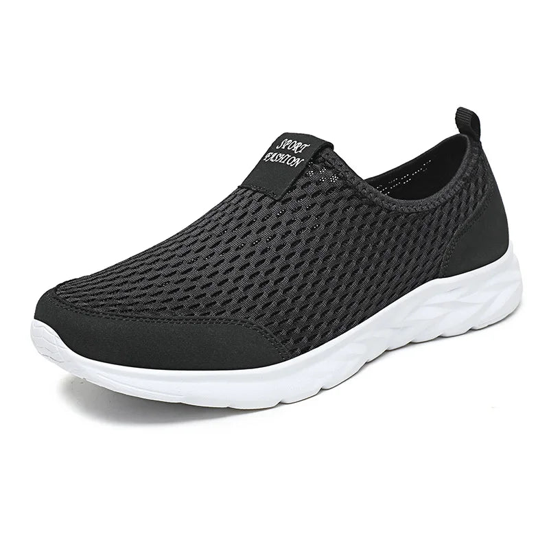 Lightweight Slip-On Shoes for Summer, Large Mesh Breathable Men's Shoes, Ultra-Light Soft-Soled Sports Shoes