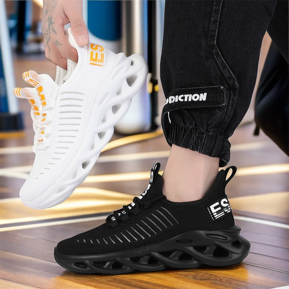 2024 Man Running Sneakers, Kids Breathable Sports Shoes For Women Light Low Top Men's Mesh Jogging Casual Shoes Large Size 28-48